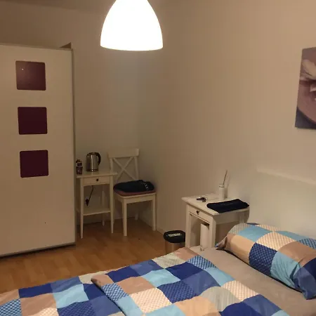 Homely Privatunterkunft *